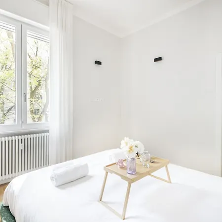 Easylife - Fantastico In Citta Studi Milan