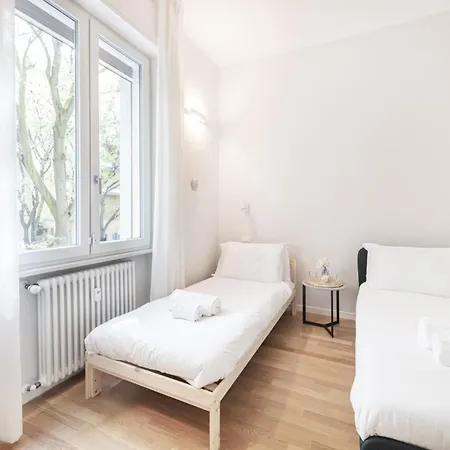 Easylife - Fantastico In Citta Studi Apartment